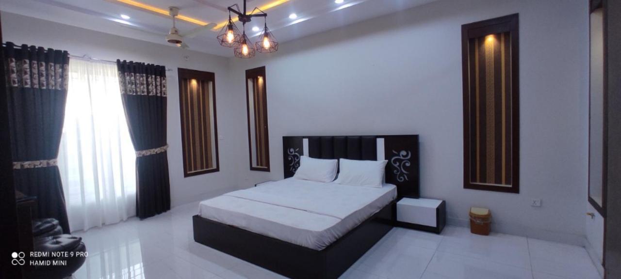 Islamabad Travelodge Guest House ภายนอก รูปภาพ