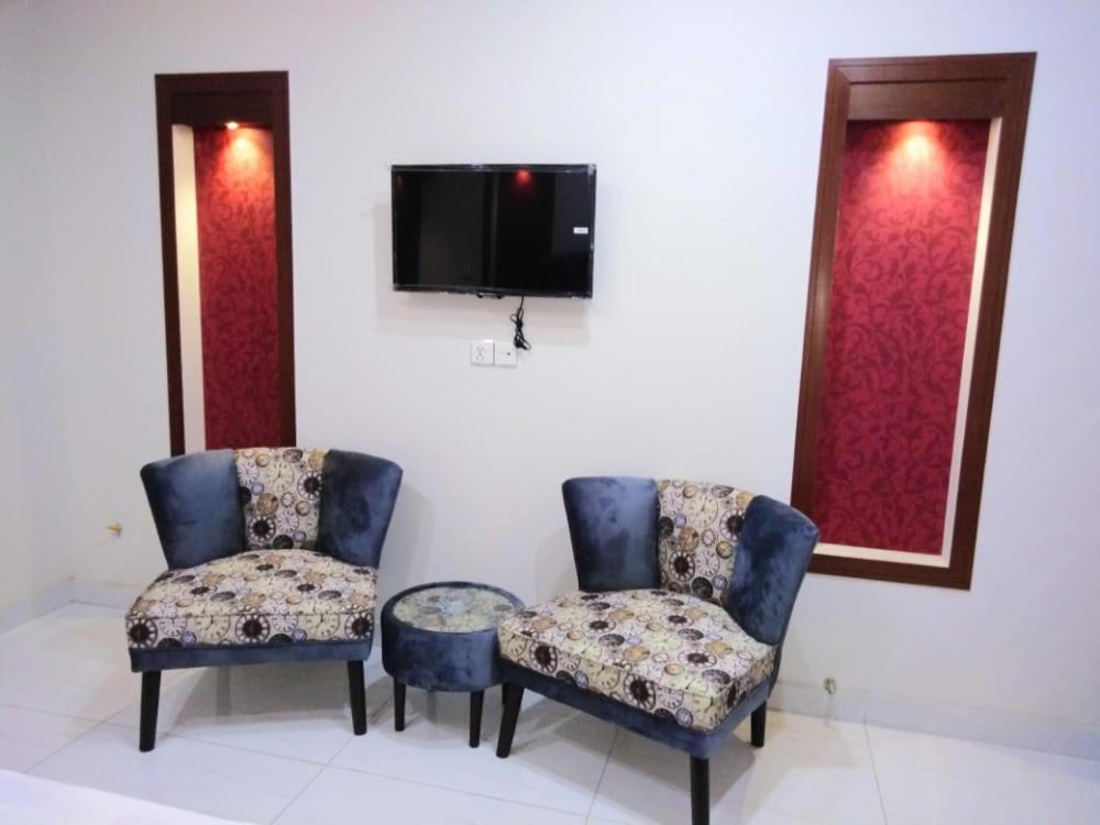 Islamabad Travelodge Guest House ภายนอก รูปภาพ