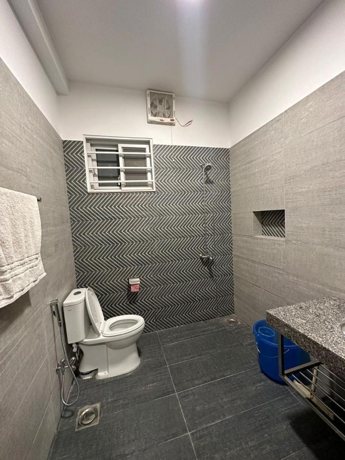 Islamabad Travelodge Guest House ภายนอก รูปภาพ